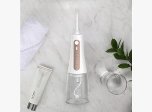 چگونه دندان های خود را در خانه تمیز کنیم